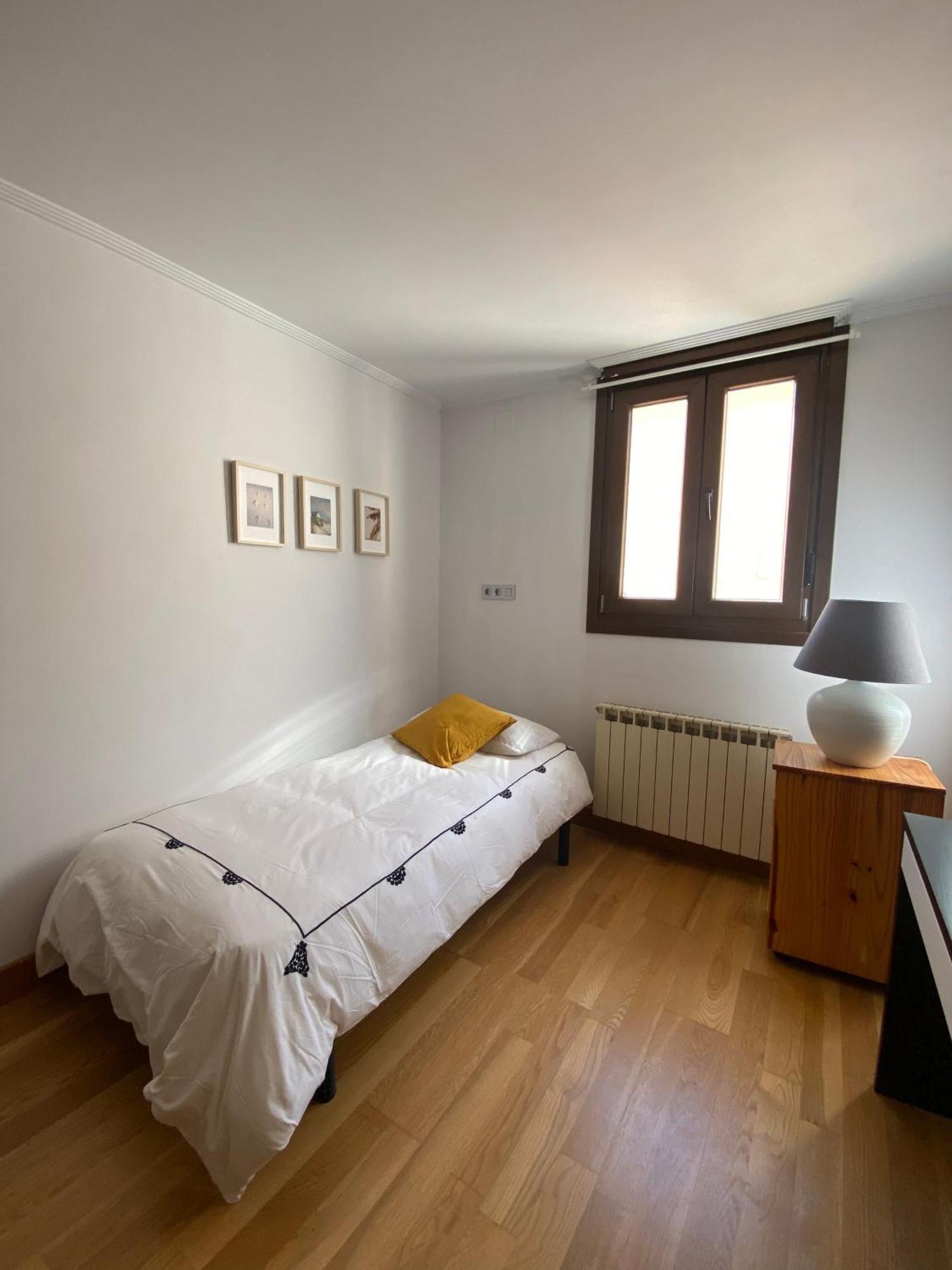 Duplex Markina Xemein Marquina-Jemein المظهر الخارجي الصورة